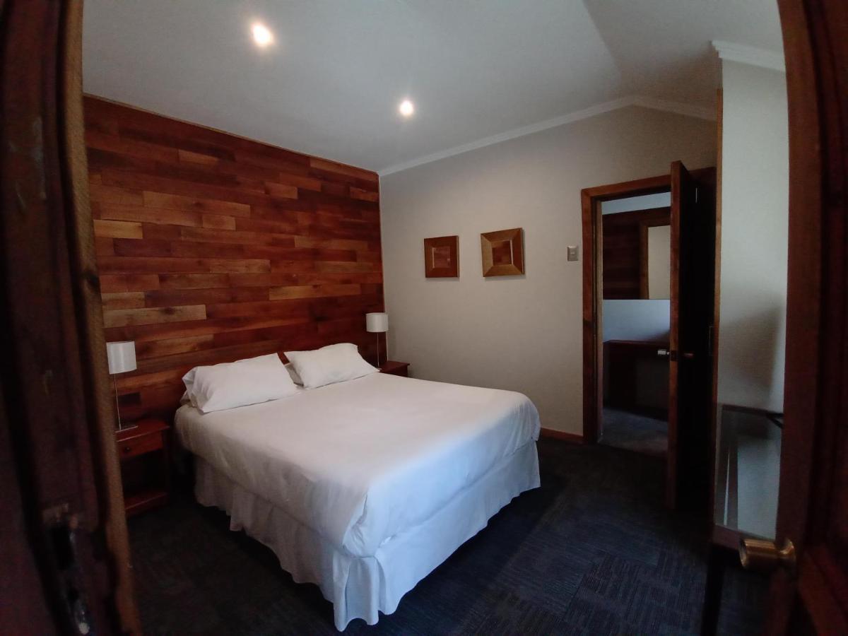 Hotel Y Cabanas El Parque Villarrica Exterior photo