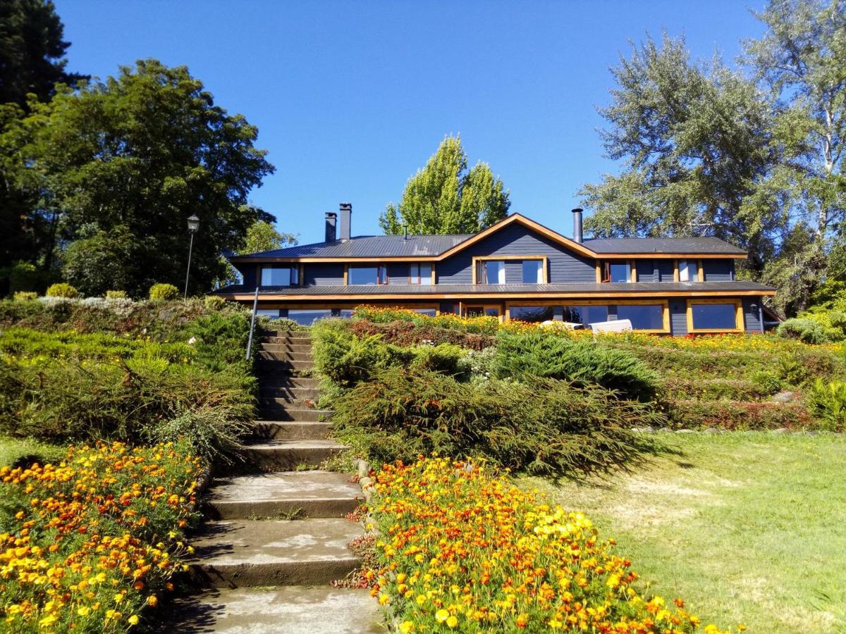 Hotel Y Cabanas El Parque Villarrica Exterior photo